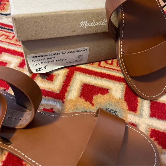 NIB! Madewell Leather Sandals - Picture 6 of 10